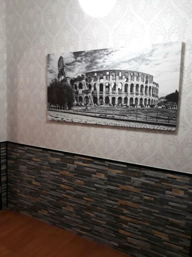 Renting Rooms Рим Екстер'єр фото