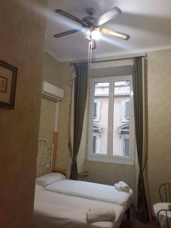 Renting Rooms Рим Екстер'єр фото