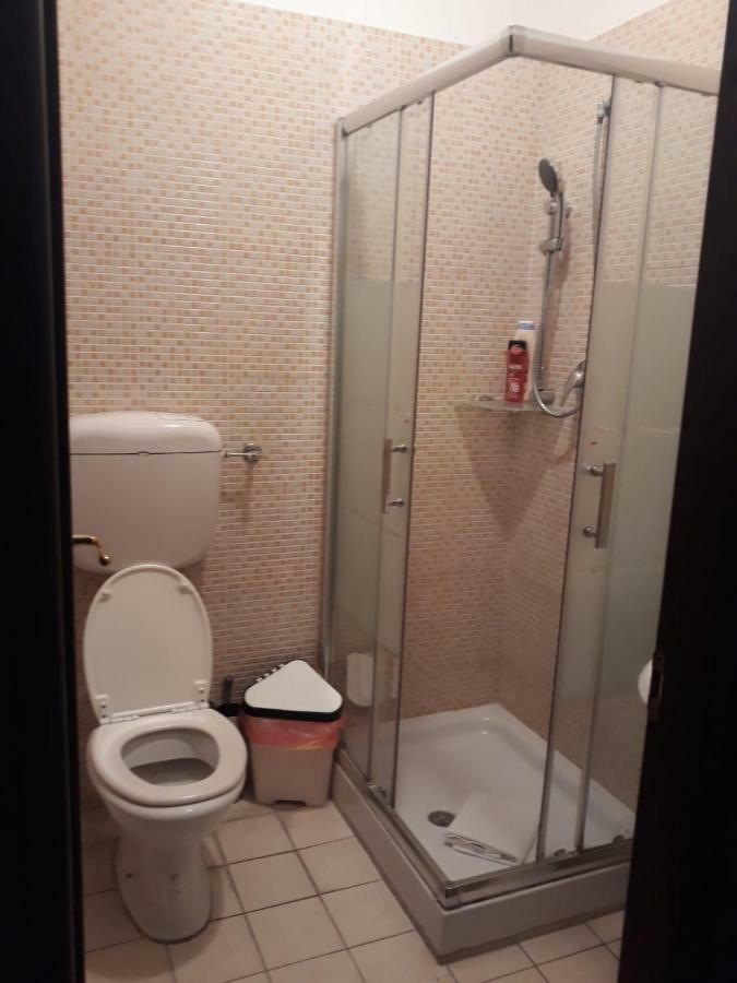 Renting Rooms Рим Екстер'єр фото
