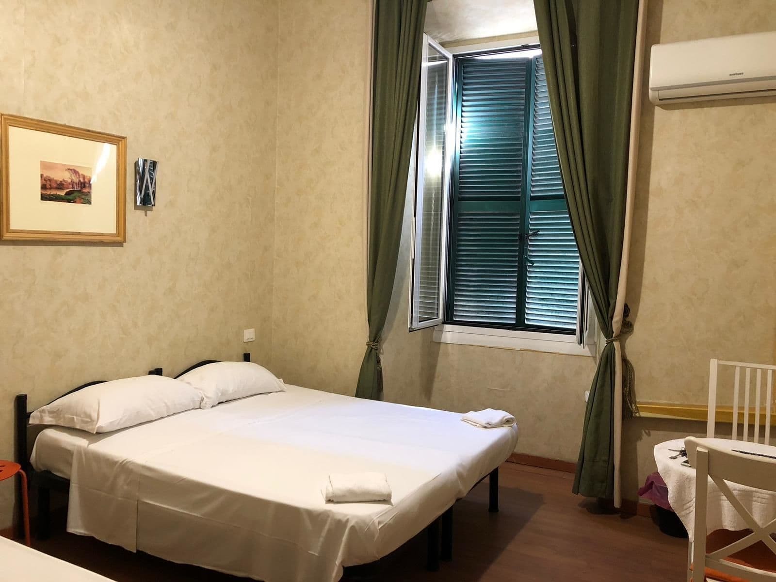 Renting Rooms Рим Екстер'єр фото